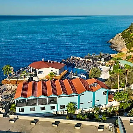 Ada Port Adults Only Hotel